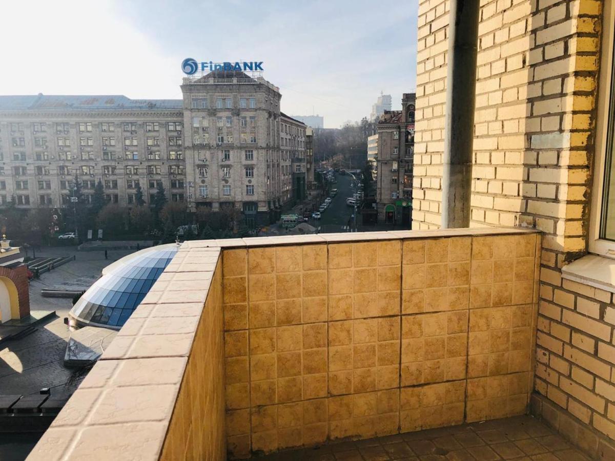 Ferienwohnung Amazing View Of Maydan! Kiew Exterior foto